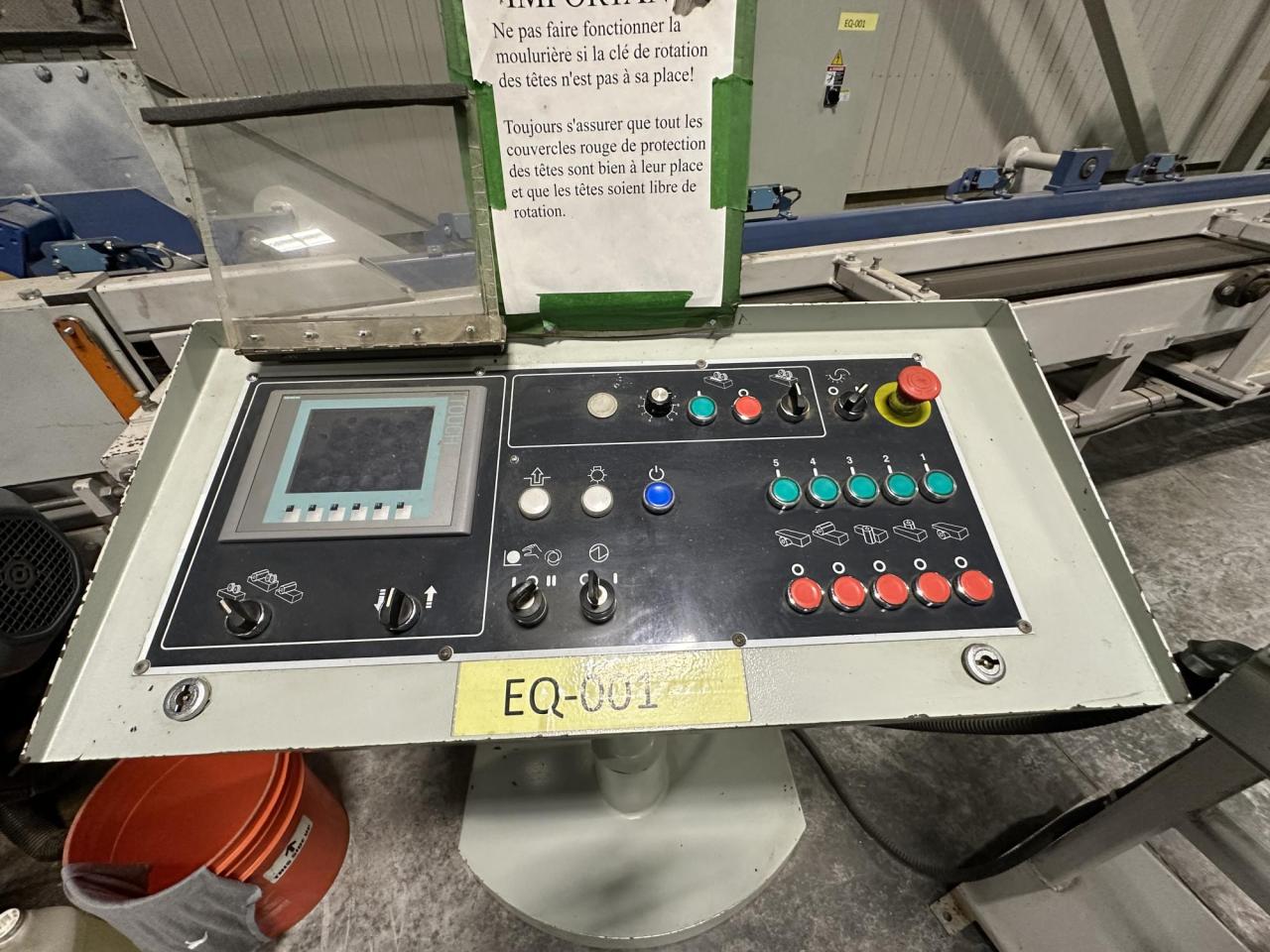 Moulder