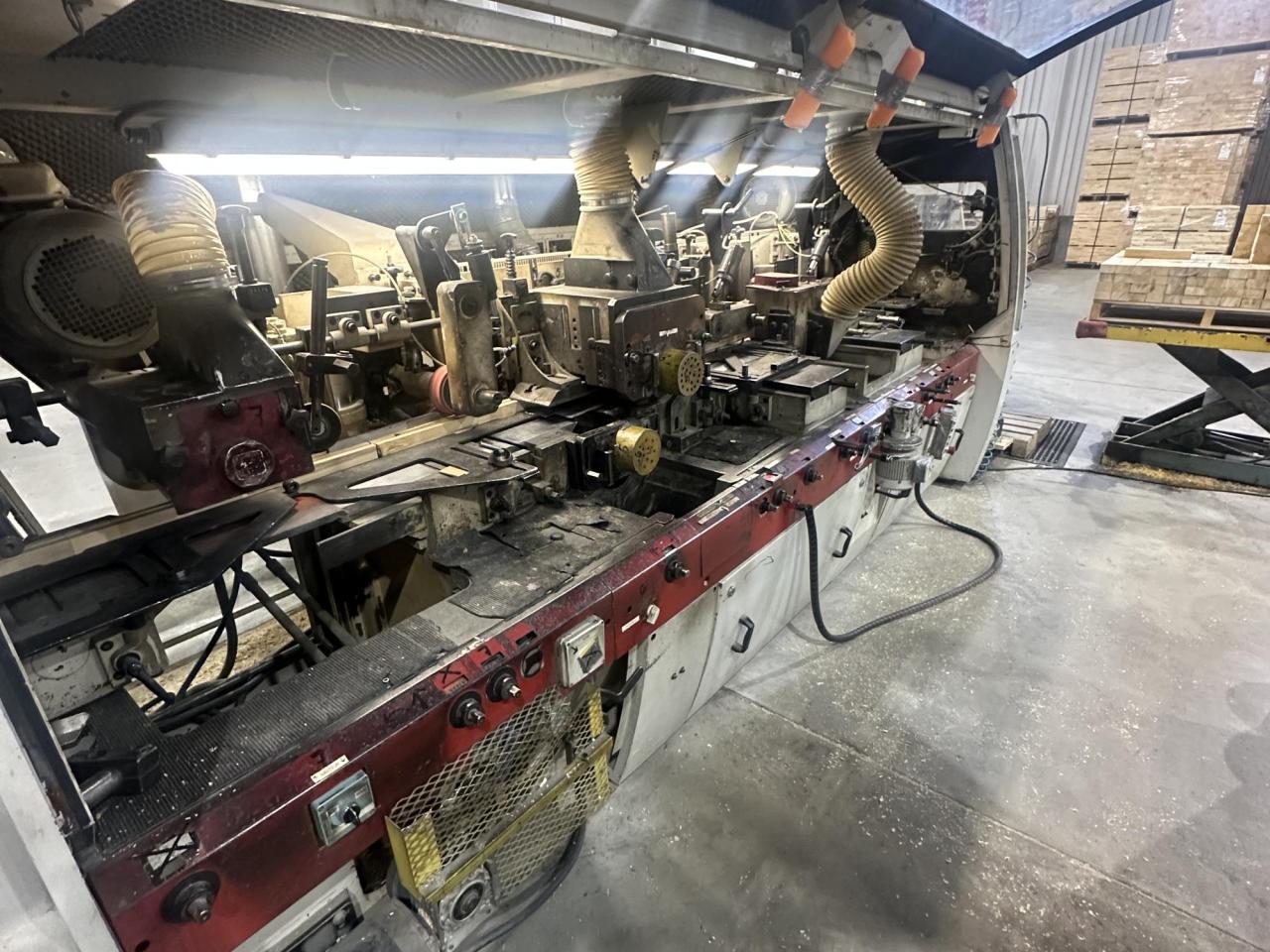 Moulder