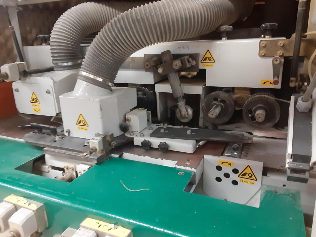 Moulder