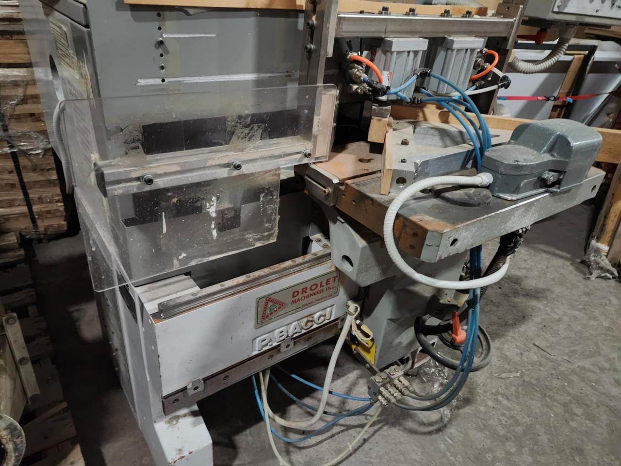 Bacci TTF1 T2M Automatic 45° miter door machine