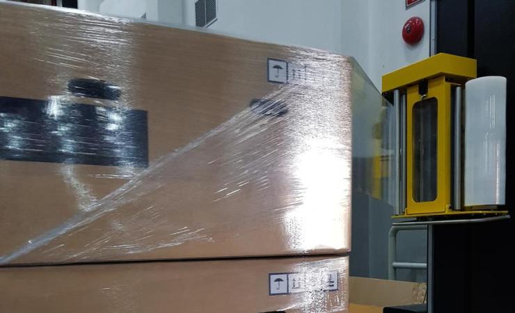 Strapping machine